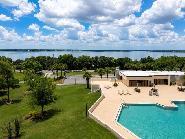 501 W OLD US HIGHWAY 441 HIGHWAY 402, Mount Dora, FL 32757