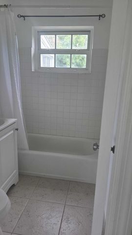 330 W 29TH Street W, Riviera Beach, FL 33404