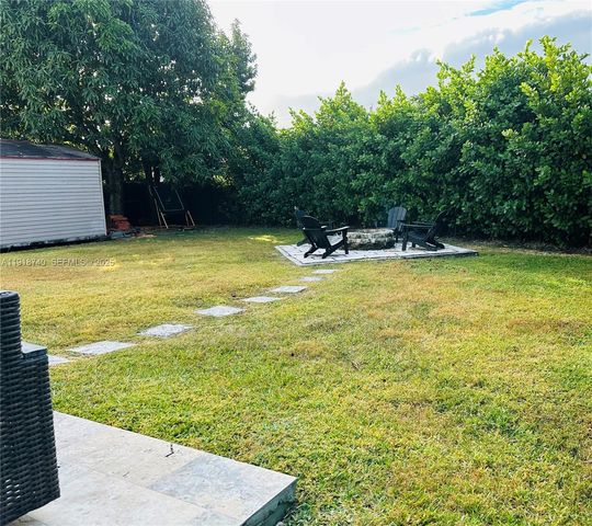 12920 SW 119th St, Miami, FL 33186