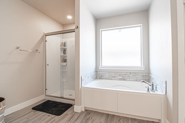 2407 Husk St, Midland, TX 79705