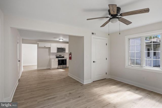 55 SHEFFIELD PL, Southampton, NJ 08088