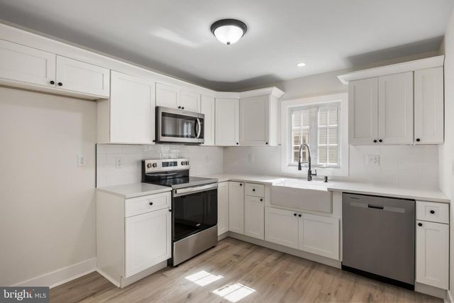 55 SHEFFIELD PL, Southampton, NJ 08088
