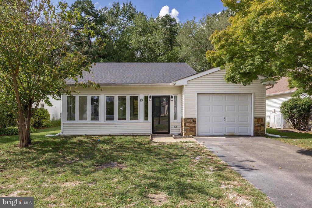 55 SHEFFIELD PL, Southampton, NJ 08088