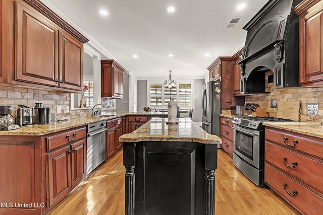 4114 Dawkins Farm Drive, Olive Branch, MS 38654