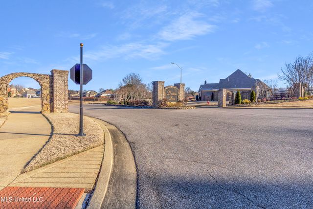 4114 Dawkins Farm Drive, Olive Branch, MS 38654