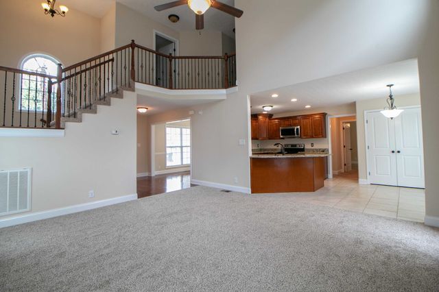 1398 Bruceton Drive, Clarksville, TN 37042
