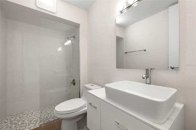 1 COSTA DORADA II C10, Dorado, PR 00646