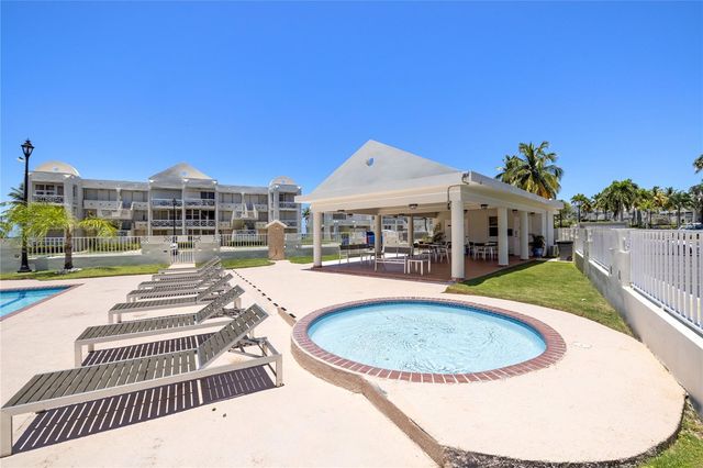 1 COSTA DORADA II C10, Dorado, PR 00646