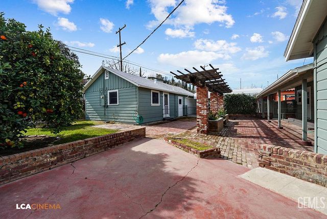 719 Philippine Street, Taft, CA 93268