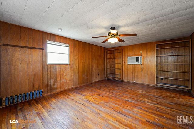 719 Philippine Street, Taft, CA 93268