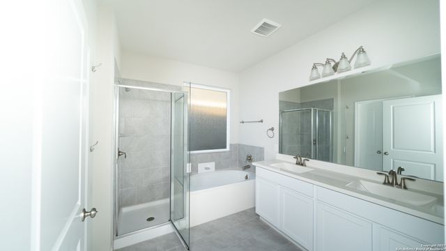 7846 Belmont valley, San Antonio, TX 78253