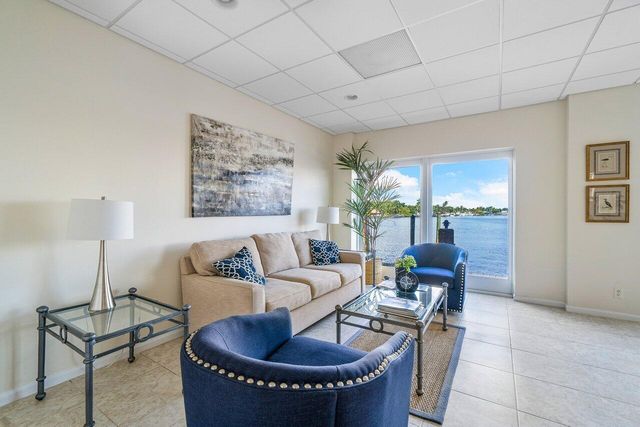 400 Seasage Drive 904, Delray Beach, FL 33483