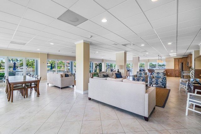 400 Seasage Drive 904, Delray Beach, FL 33483