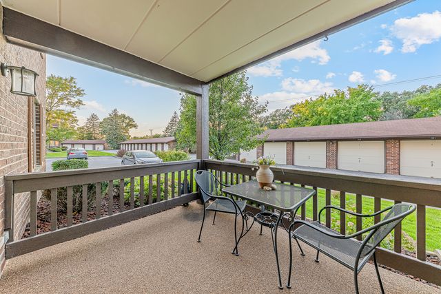 6419 Oak Forest Avenue 1N, Tinley Park, IL 60477