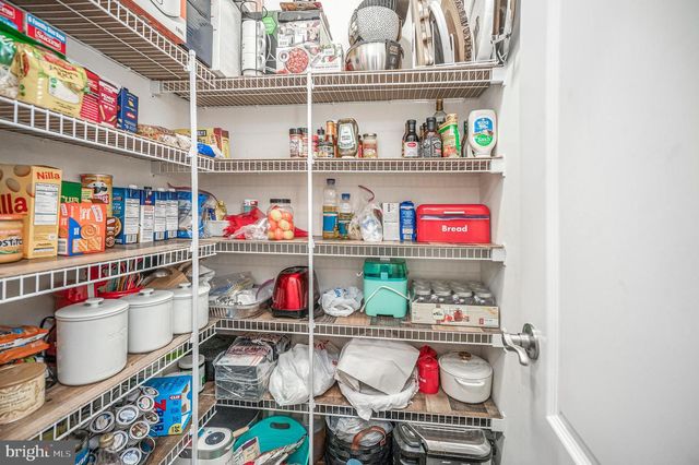 9 SUTTER DR, Fredericksburg, VA 22405