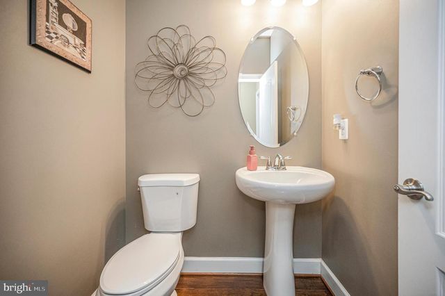 9 SUTTER DR, Fredericksburg, VA 22405