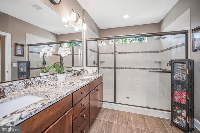 9 SUTTER DR, Fredericksburg, VA 22405