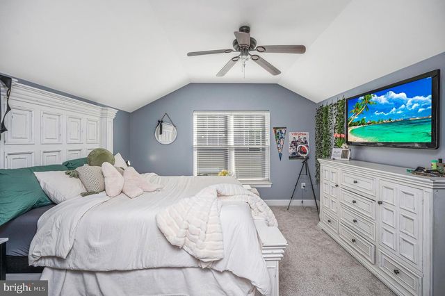 9 SUTTER DR, Fredericksburg, VA 22405
