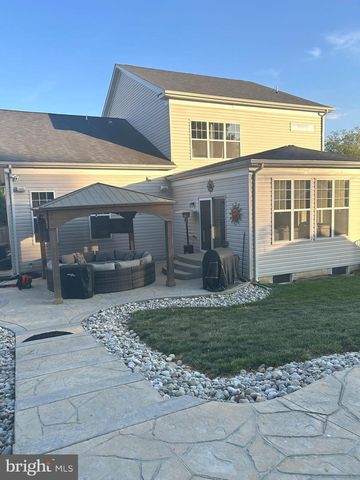 9 SUTTER DR, Fredericksburg, VA 22405