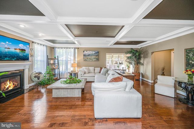 9 SUTTER DR, Fredericksburg, VA 22405