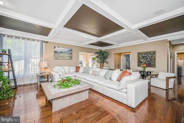 9 SUTTER DR, Fredericksburg, VA 22405