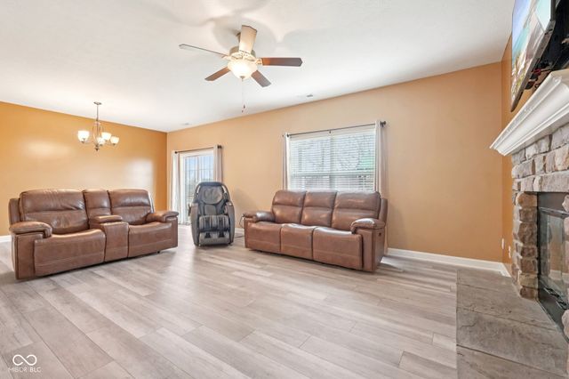 5594 Beale Street, Plainfield, IN 46168