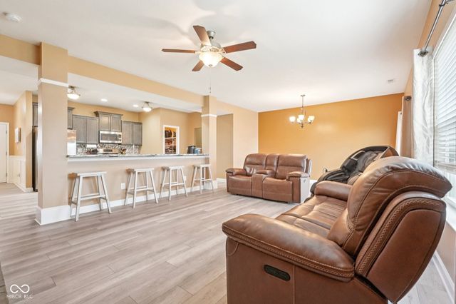 5594 Beale Street, Plainfield, IN 46168