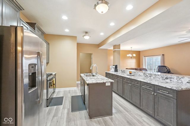 5594 Beale Street, Plainfield, IN 46168