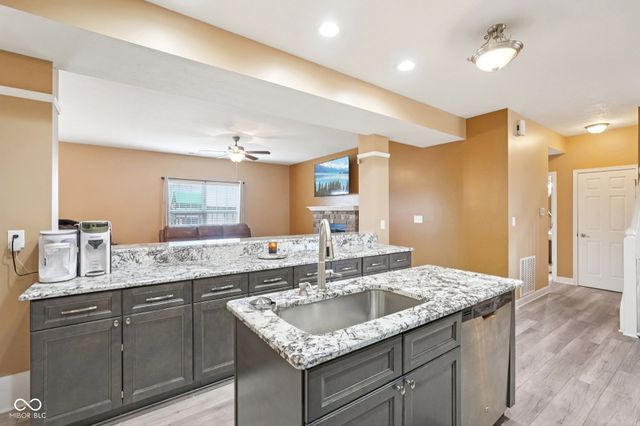 5594 Beale Street, Plainfield, IN 46168