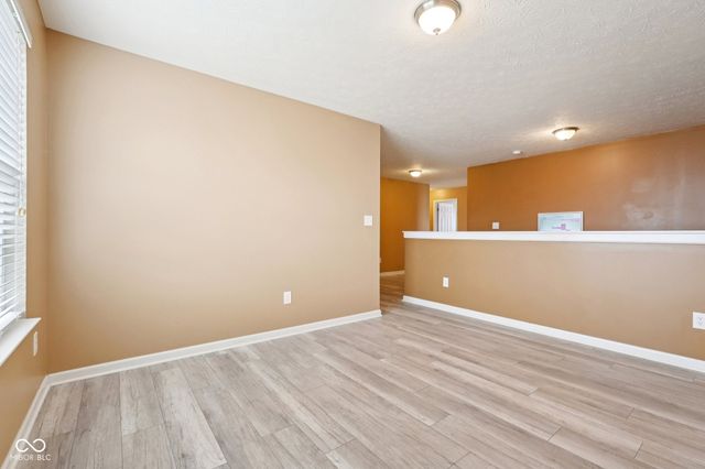 5594 Beale Street, Plainfield, IN 46168