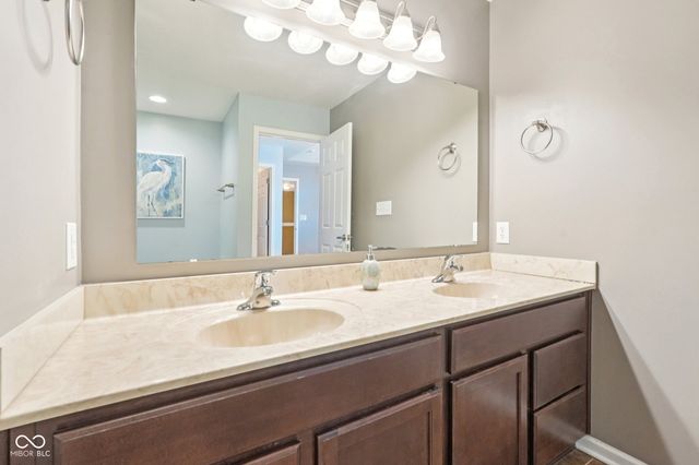 5594 Beale Street, Plainfield, IN 46168