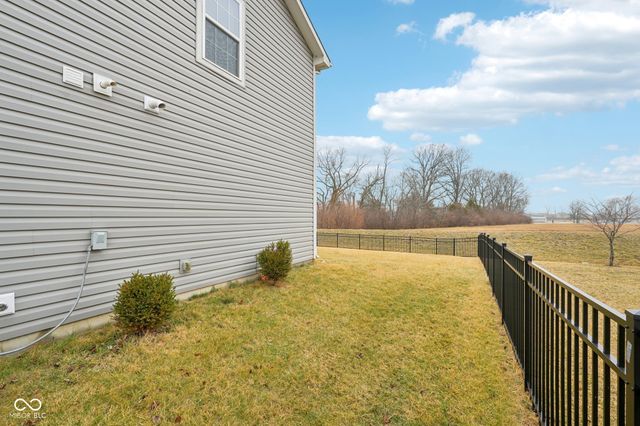 5594 Beale Street, Plainfield, IN 46168