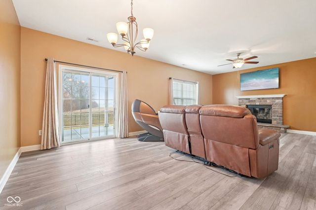 5594 Beale Street, Plainfield, IN 46168