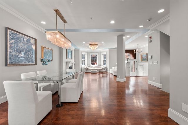 61 Saint Botolph St 61, Boston, MA 02116