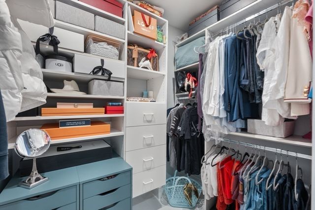 61 Saint Botolph St 61, Boston, MA 02116