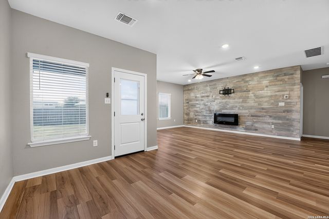 2130 Silver Maple, New Braunfels, TX 78130