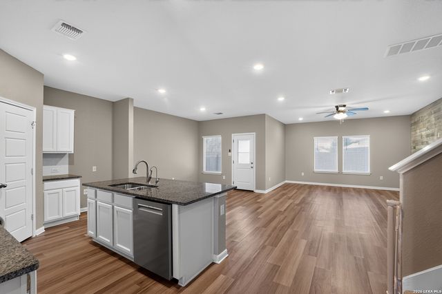 2130 Silver Maple, New Braunfels, TX 78130