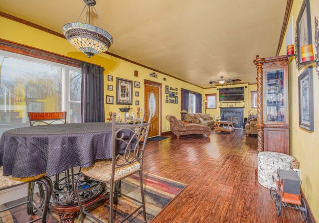 433 E Main Street, Salem, IL 62881