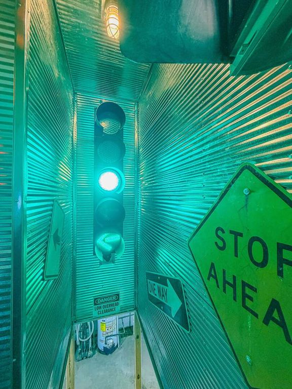 Image 22 of property listing at 433 E Main Street, Salem, IL 62881