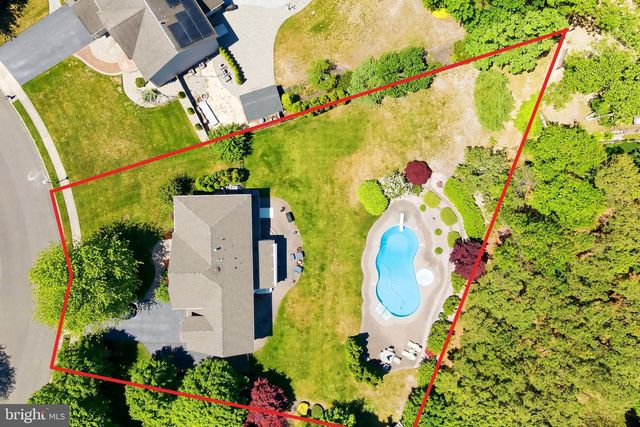 27 PENN PL, Forked River, NJ 08731