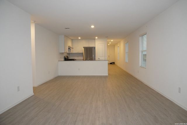 12903 Lake Fryer, St Hedwig, TX 78152