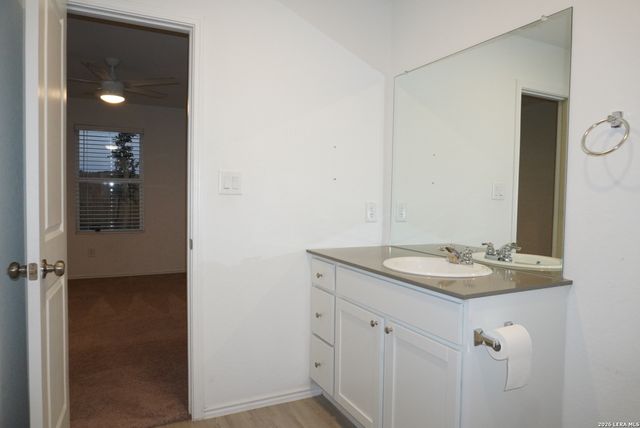 12903 Lake Fryer, St Hedwig, TX 78152