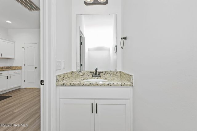 4 Catalina Circle, Swansboro, NC 28584