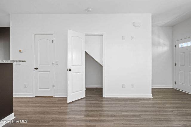 4 Catalina Circle, Swansboro, NC 28584