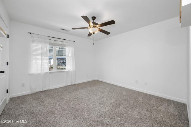 4 Catalina Circle, Swansboro, NC 28584