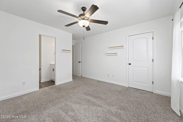 4 Catalina Circle, Swansboro, NC 28584