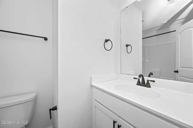 4 Catalina Circle, Swansboro, NC 28584