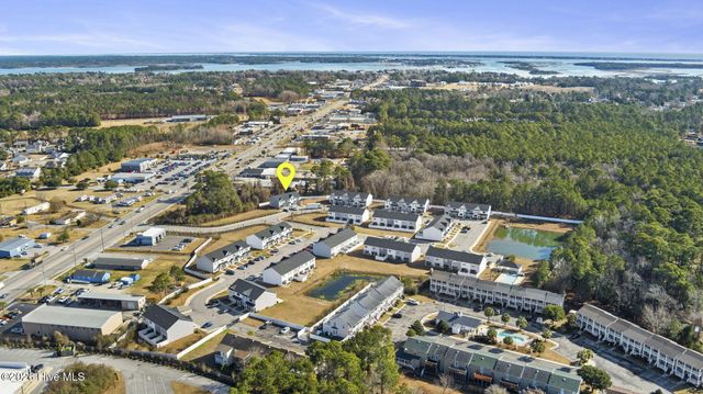 4 Catalina Circle, Swansboro, NC 28584