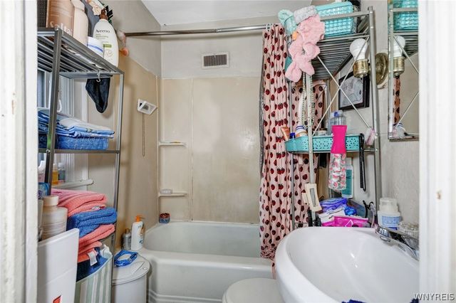 390 West Delavan Avenue, Buffalo, NY 14213