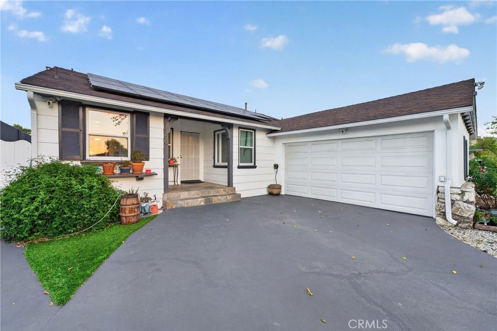7350 Donna, Reseda, CA 91335 — photo 2